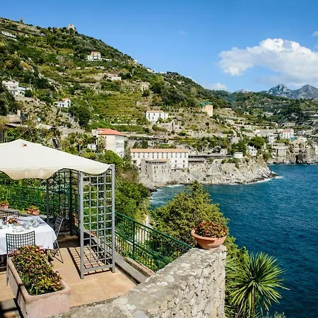 Amalfi Blue House Villa